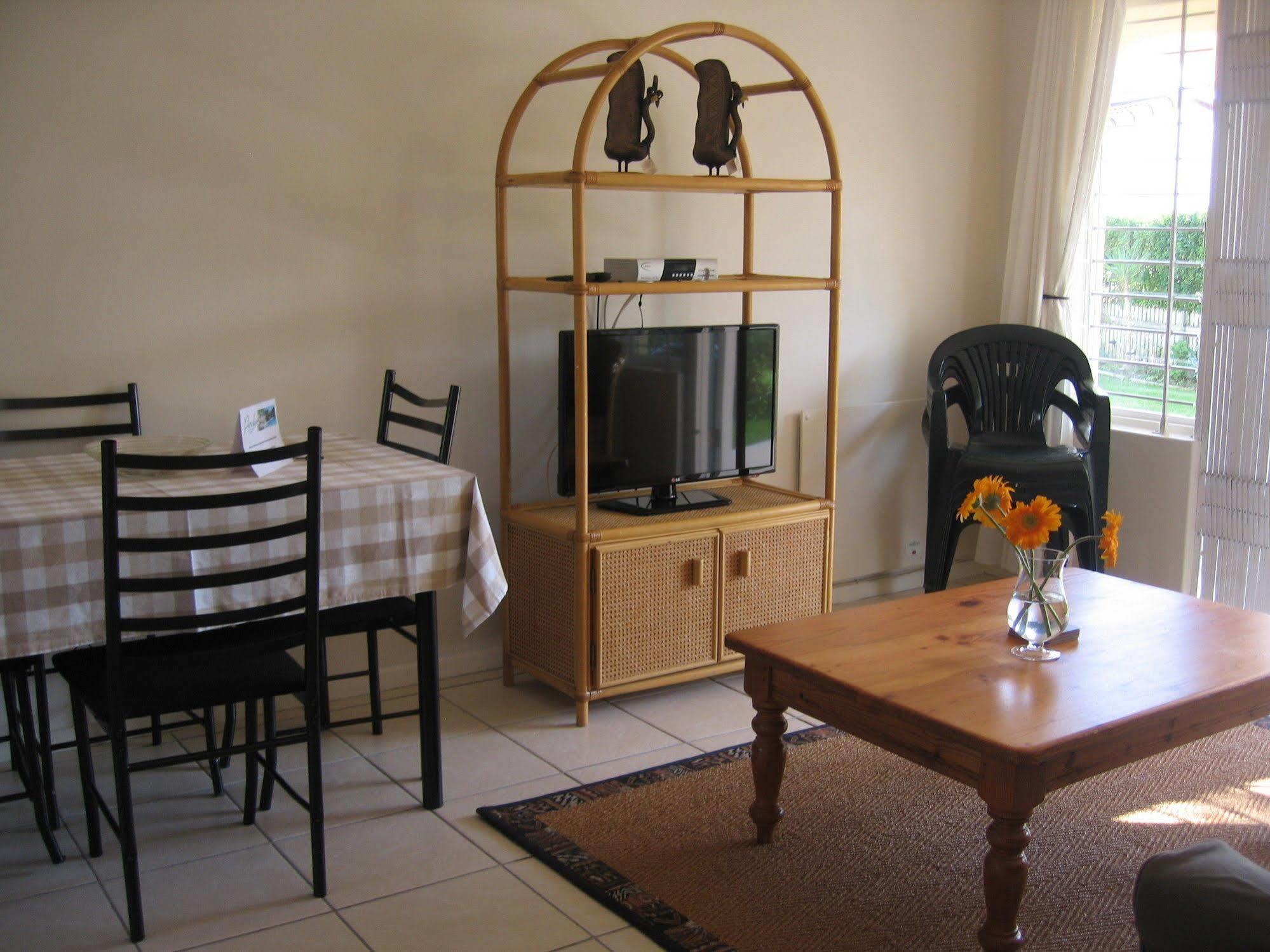 Casa de hóspedes Paradiso & Self-catering 4*