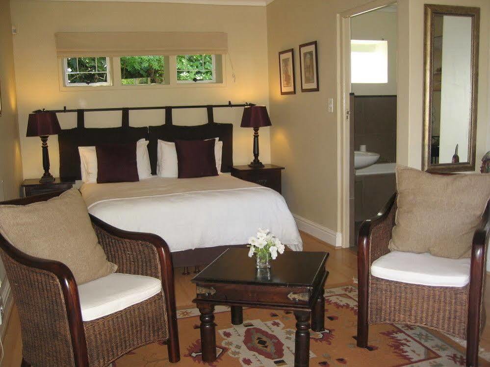 Paradiso & Self-catering