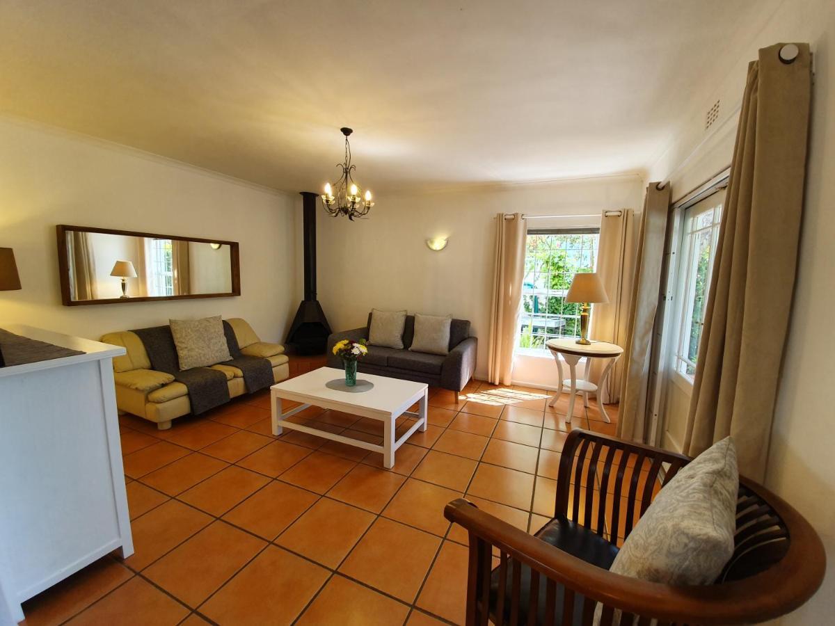 Paradiso & Self-catering