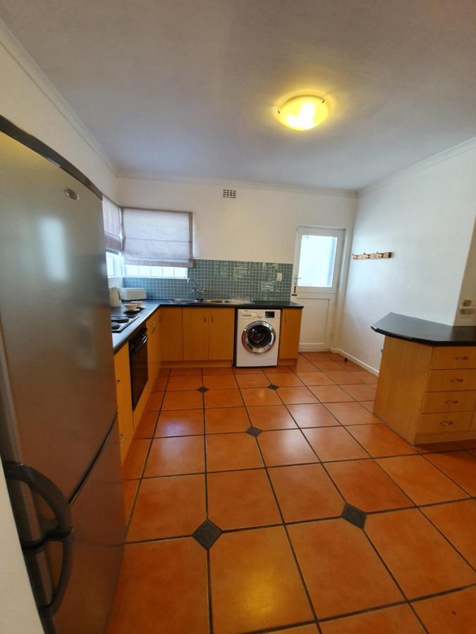 Paradiso & Self-catering Guest house