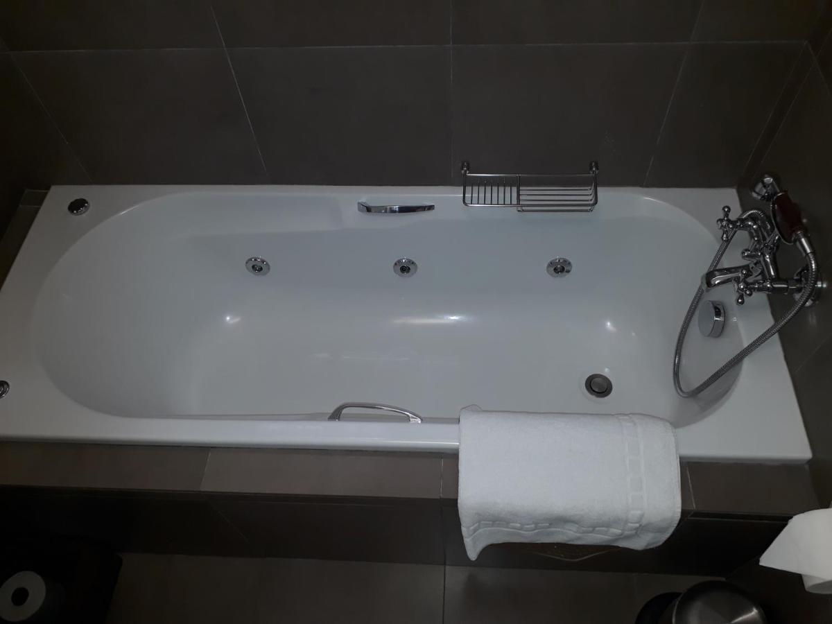 Paradiso & Self-catering Guest house 4*